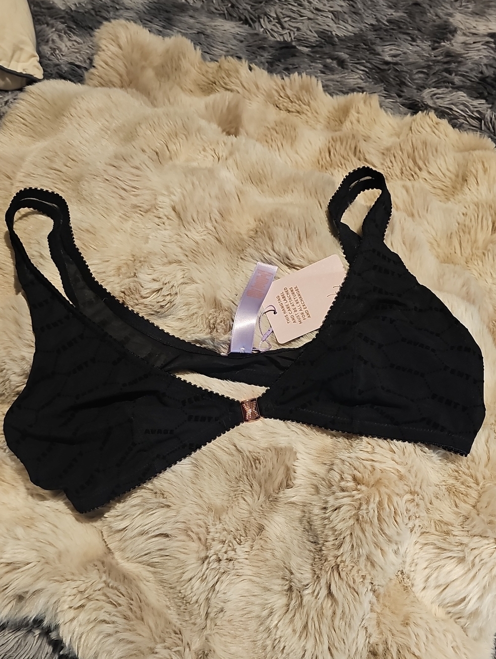 Savage X Fenty Black Lace Wireless Bralette